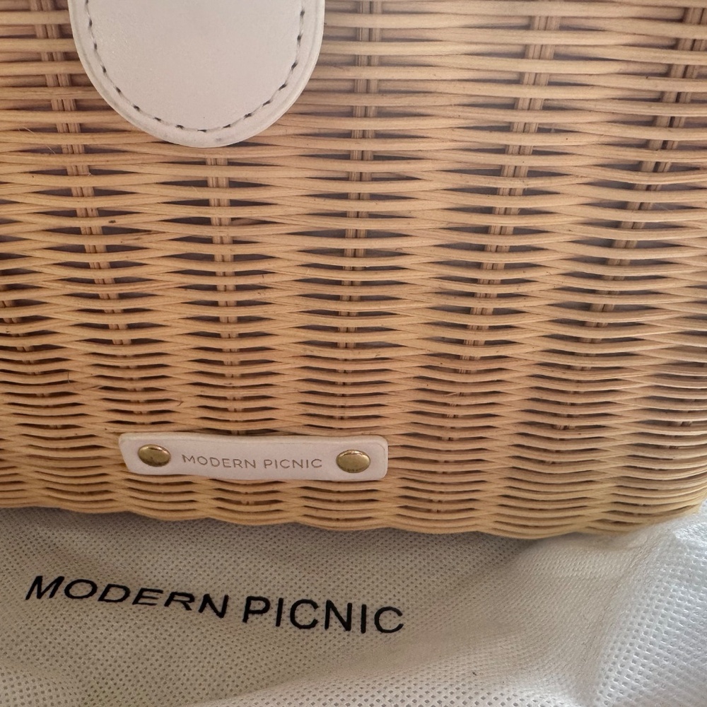 Modern Picnic White wicker lunchbox - Picture 2 of 6